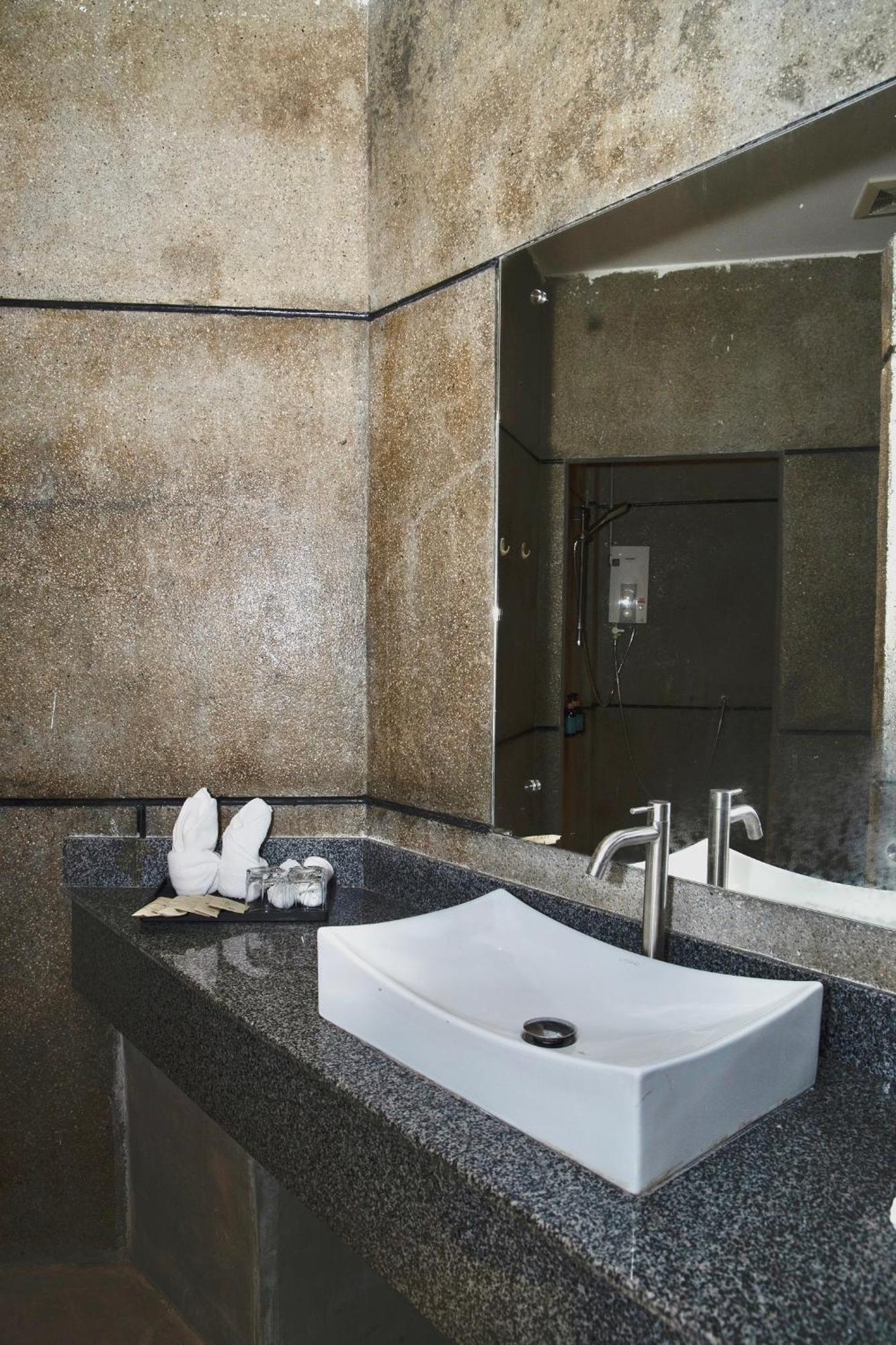 Habana Angkor Boutique Hotel Sziemreap Szoba fotó